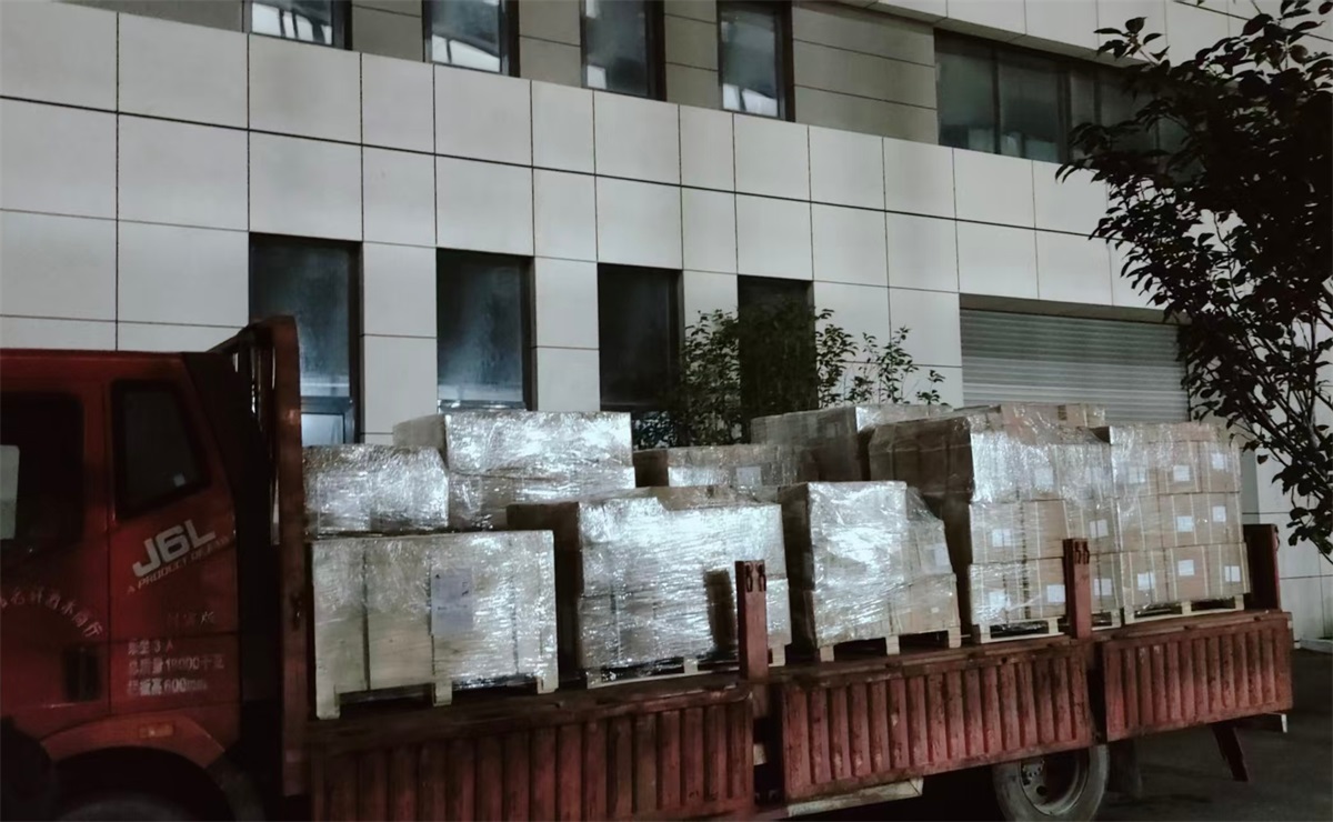 Andy Marine dokončil výrobu námořního hardwaru a dodal jej do přístavu