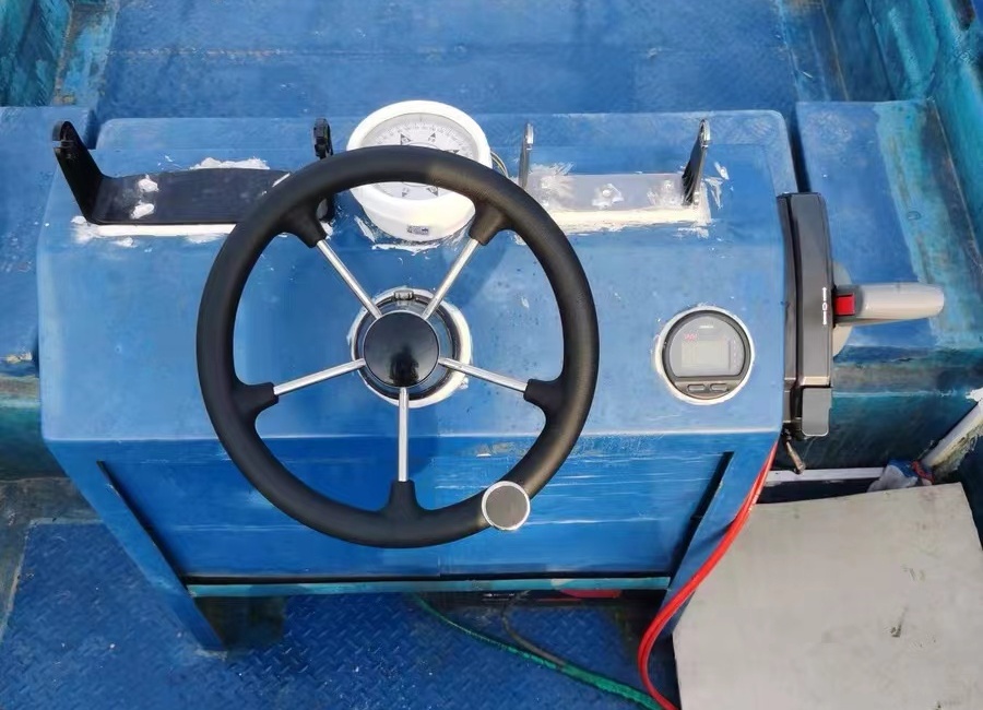 Volant z nerezové PU pěny